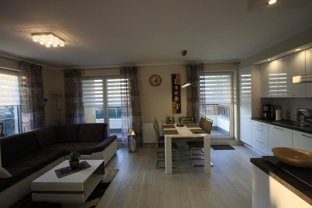 Apartament Deluxe Устроне Морске Екстериор снимка